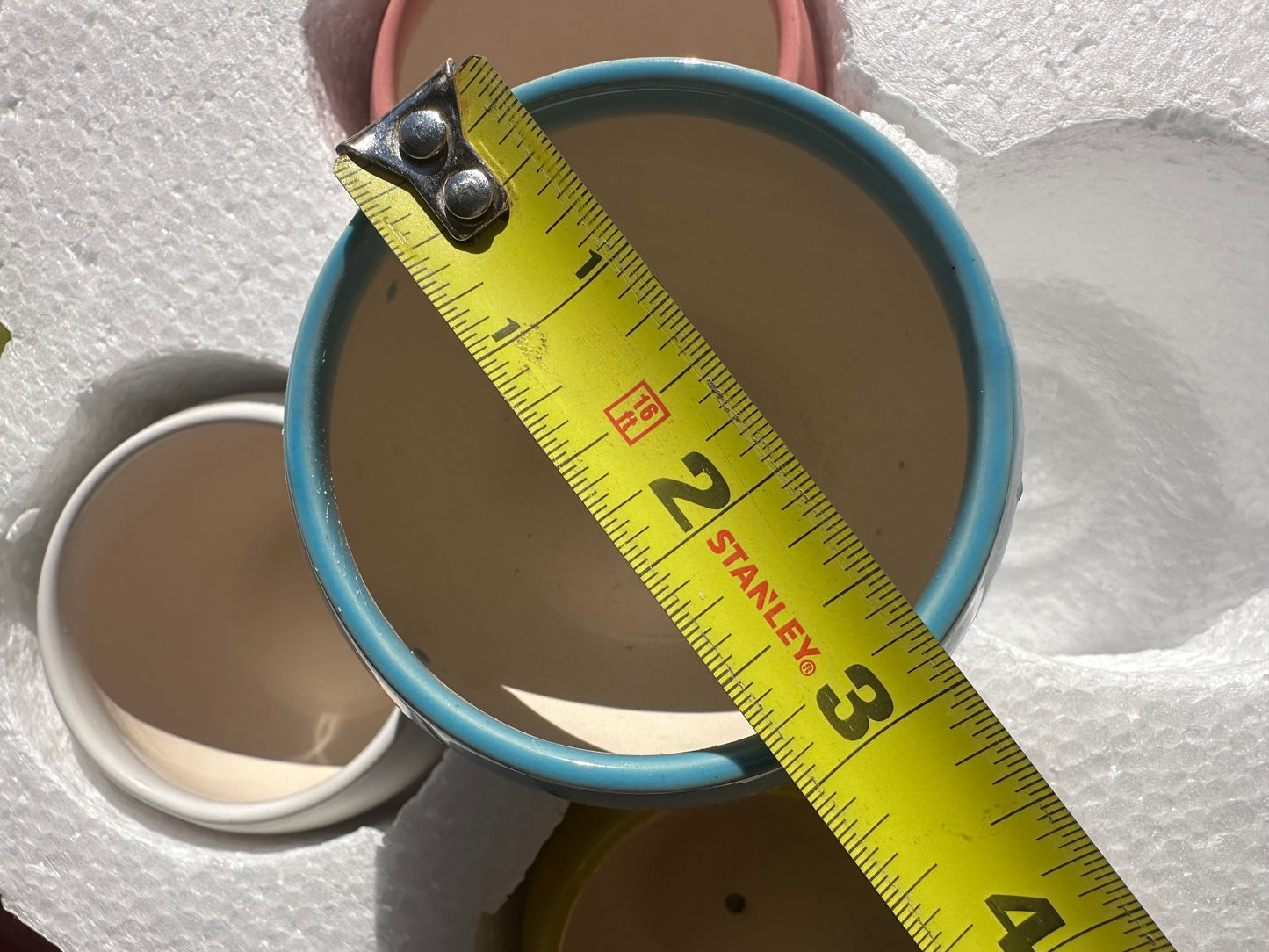 6-Piece Ceramic Flower Pot Set(only pots, excluding the plant)